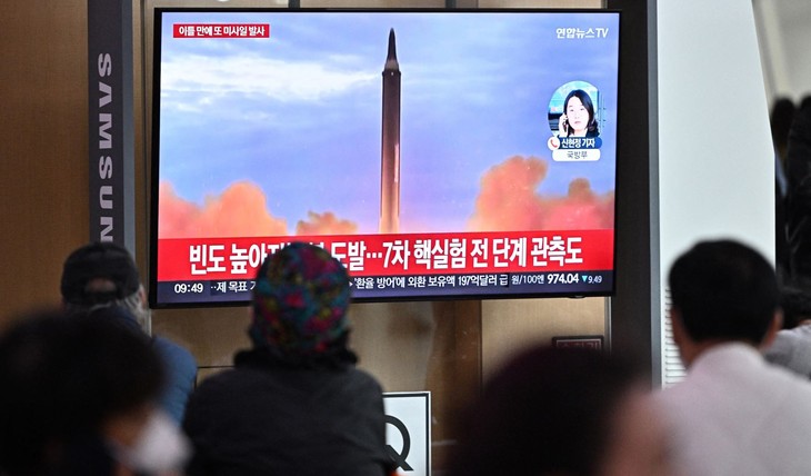 КНДР подтвердила запуск баллистической ракеты средней дальности нового поколения - ảnh 1