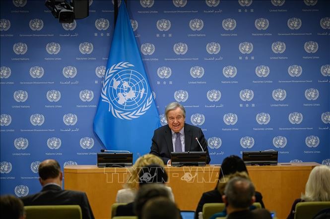 Генеральный секретарь ООН призвал к достижению мира в 2023 году в своем новогоднем обращении  - ảnh 1