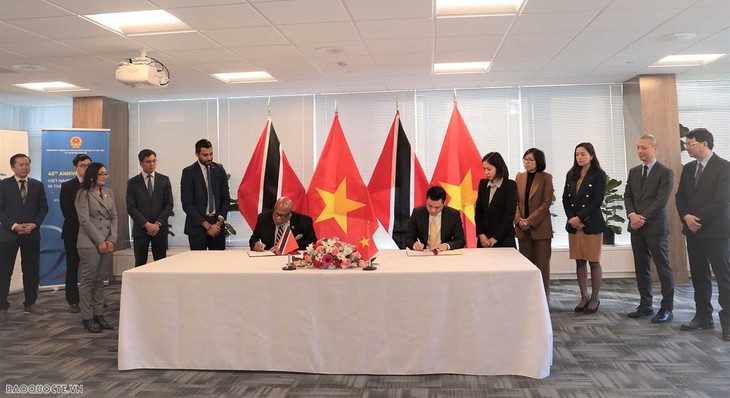 Вьетнам и Тринидад и Тобаго установили дипломатические отношения - ảnh 1