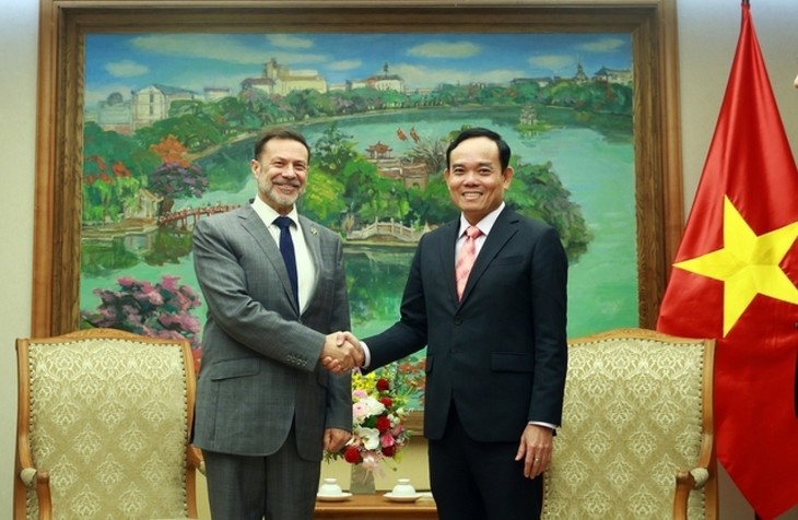 Австралия  увеличит объем официальной помощи Вьетнаму на 18% в 2022-2023 финансовом году - ảnh 1