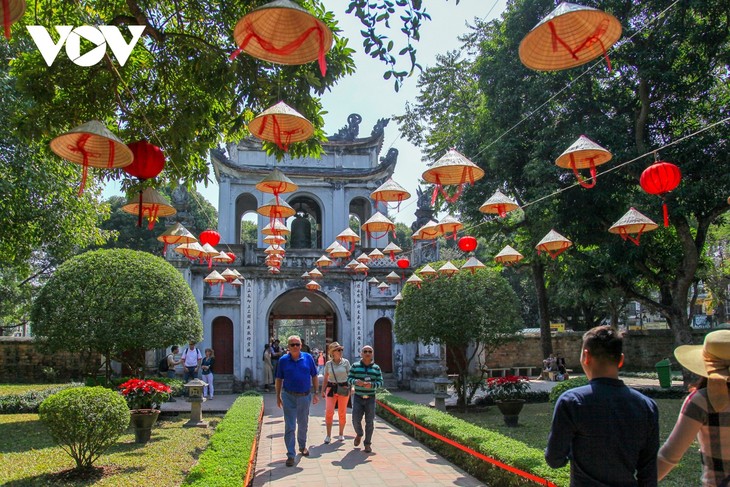 Около миллиона иностранных туристов прибыли в Ханой в первом квартале - ảnh 1