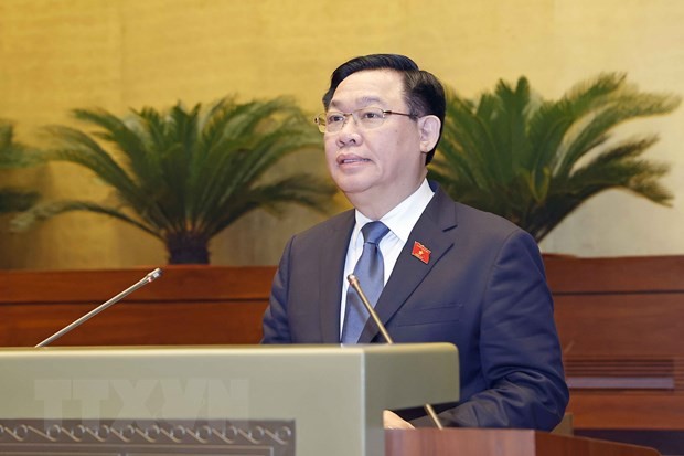 Председатель Нацсобрания Выонг Динь Хюэ: Запросы и ответы является эффективной формой надзора - ảnh 1