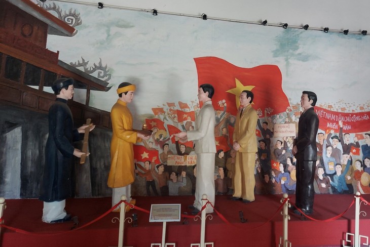 Флаговая башня «Кидай» в Хюэ - память о революционной осени в древней столице страны - ảnh 1