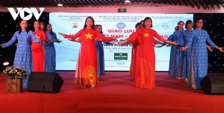 В Дананге состоялась программа по культурному обмену между Вьетнамом и Россией - ảnh 1