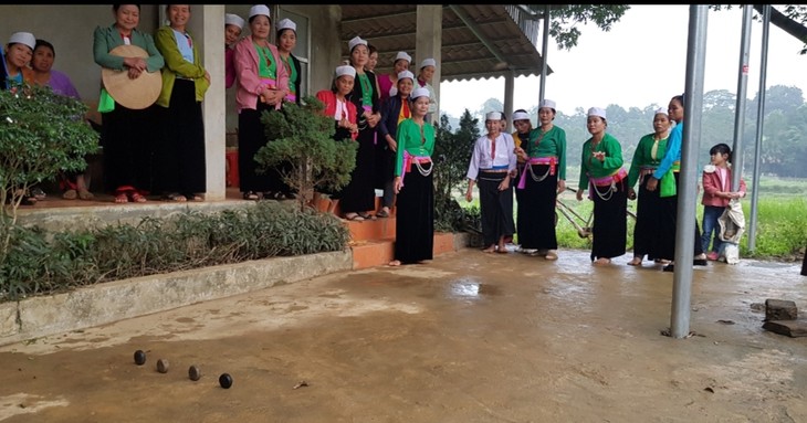 Эффективность работы отделения союза женщин в селении Байвон общины Динькы провинции Хоабинь - ảnh 2