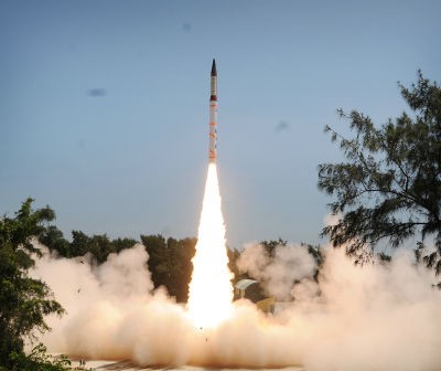 Missile production race: a potential risk in South Asia - ảnh 1