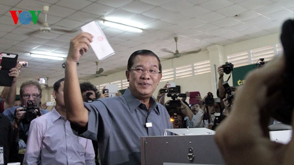 Cambodia People's Party declares victory in parliamentary election - ảnh 1