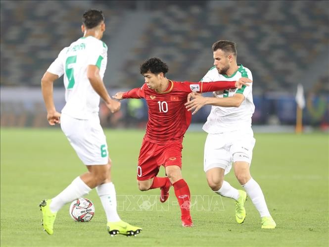Korean Times praises Vietnamese striker - ảnh 1