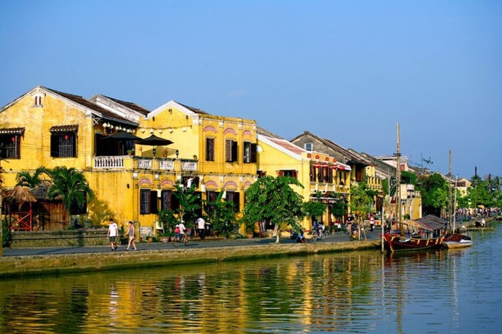 Tourism spots in Da Nang and Quang Nam re-open after COVID-19 break - ảnh 6