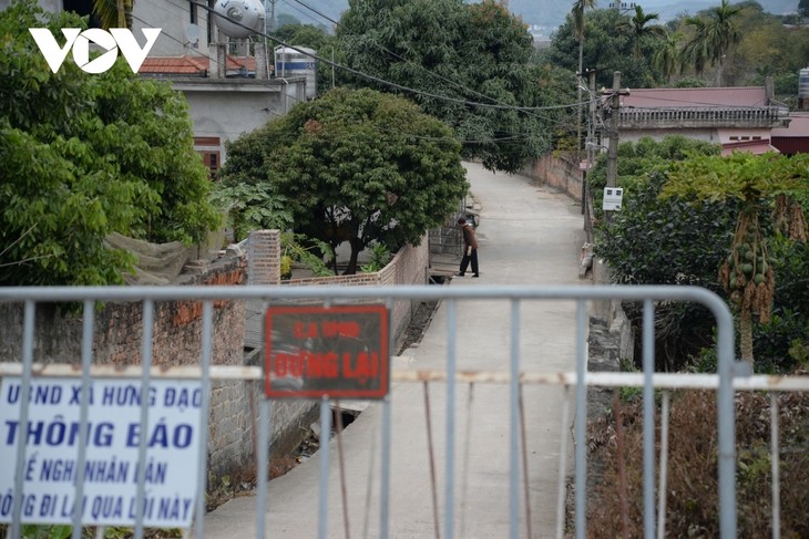 Village locked down after fresh coronavirus case detected - ảnh 8