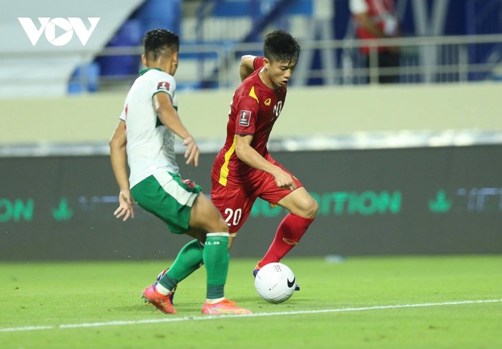 Toàn cảnh ĐT Việt Nam 4-0 Indonesia: Tiến gần đến cột mốc lịch sử - ảnh 1