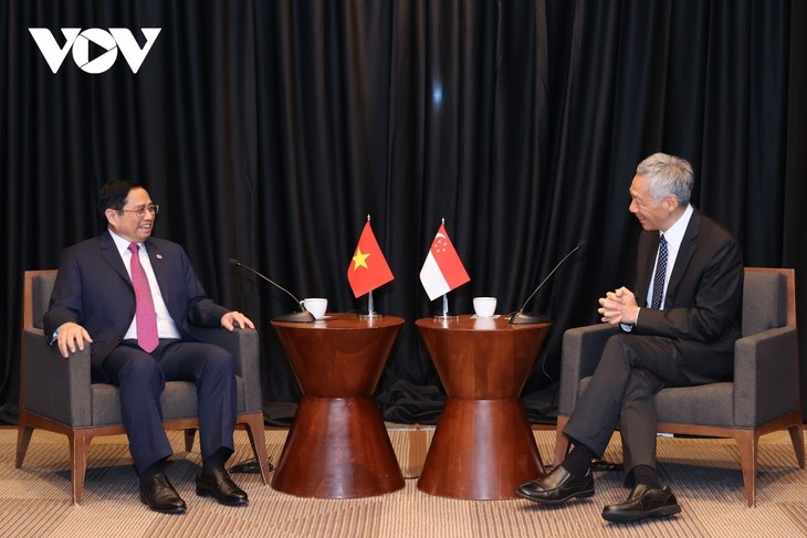 PM Chinh’s bilateral meetings in US in the spotlight - ảnh 6