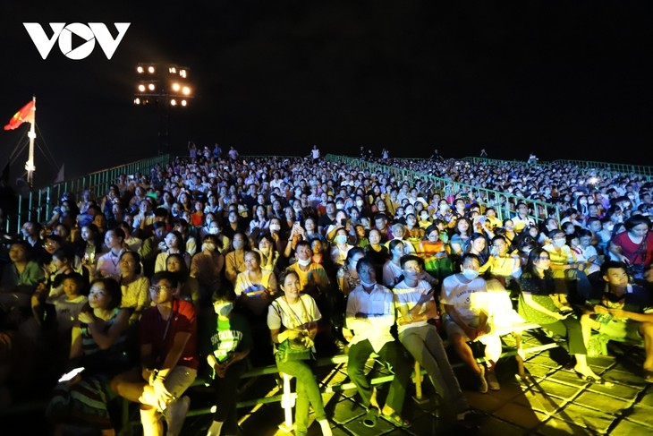 Impressive opening night of Hue Festival 2022 - ảnh 9