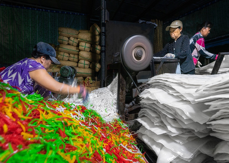 Những bức ảnh đặc sắc về làng nghề làm bột khoai ở Tây Ninh - ảnh 8