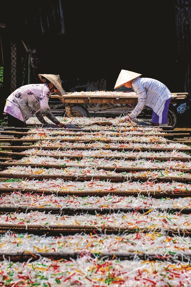 Những bức ảnh đặc sắc về làng nghề làm bột khoai ở Tây Ninh - ảnh 9