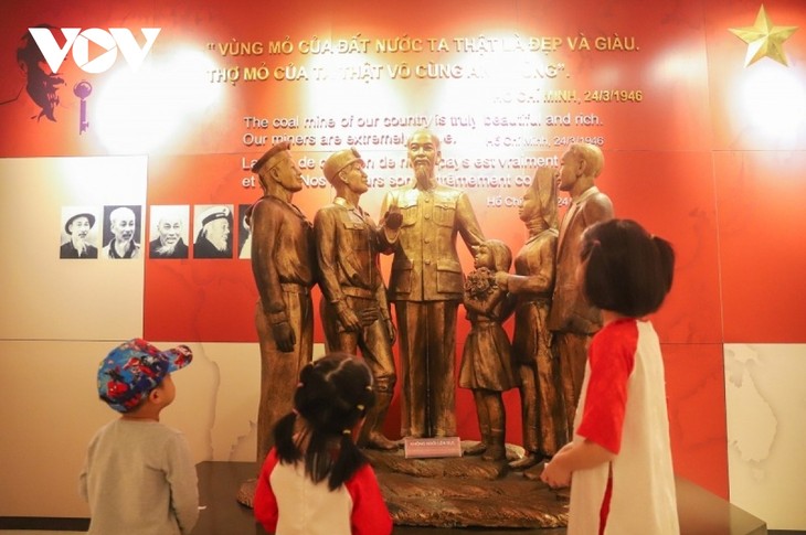 Bảo tàng Quảng Ninh - “viên ngọc đen” bên bờ vịnh Hạ Long - ảnh 11