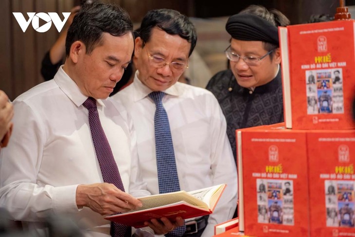 Ngày hội sách và văn hóa đọc Việt Nam lần 2 thu hút người dân cố đô - ảnh 5