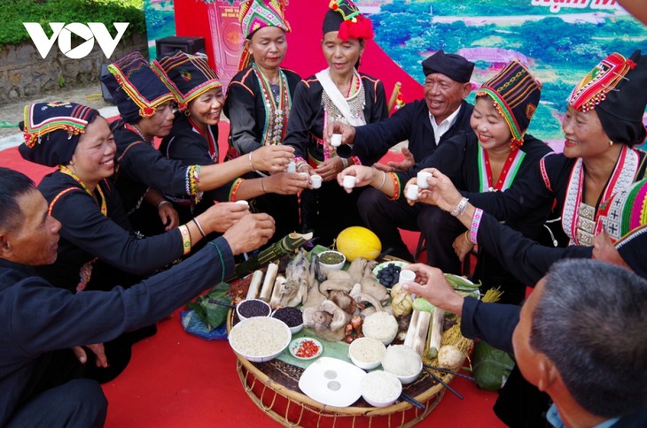 Đặc sắc lễ hội Mạ Mạ Mê của người Khơ Mú ở Lai Châu - ảnh 12