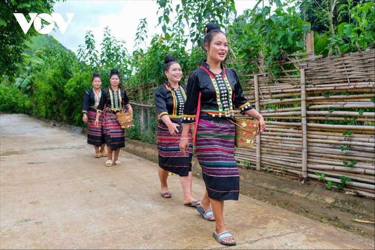 Nỗ lực bảo tồn văn hoá đặc sắc của người Cống ở Điện Biên - ảnh 1