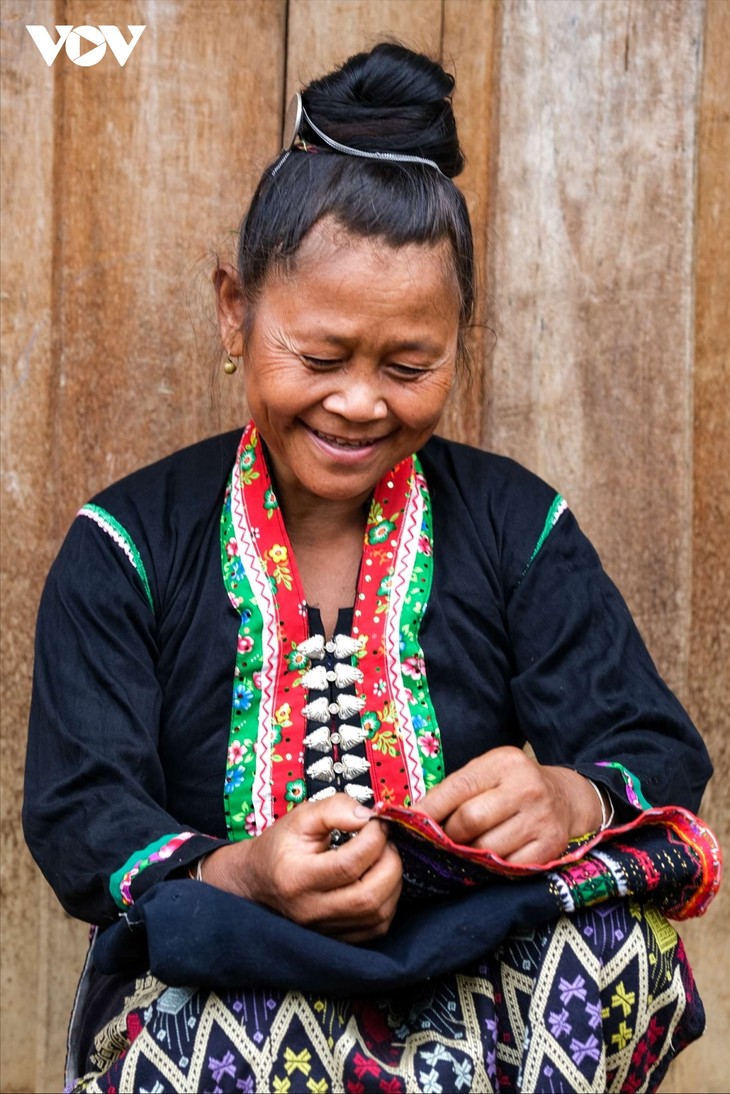 Nỗ lực bảo tồn văn hoá đặc sắc của người Cống ở Điện Biên - ảnh 6