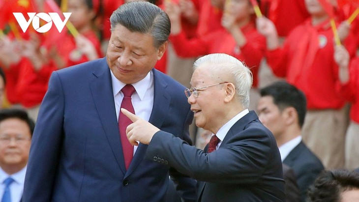 Toàn cảnh lễ đón cấp nhà nước Tổng Bí thư, Chủ tịch Trung Quốc Tập Cận Bình và Phu nhân - ảnh 10