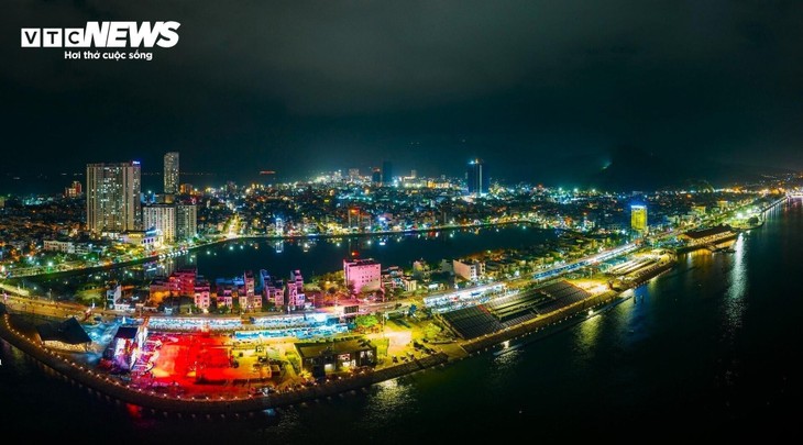 Khai mạc 'Amazing Binh Dinh Fest 2024': Ấn tượng, rực rỡ sắc màu - ảnh 10