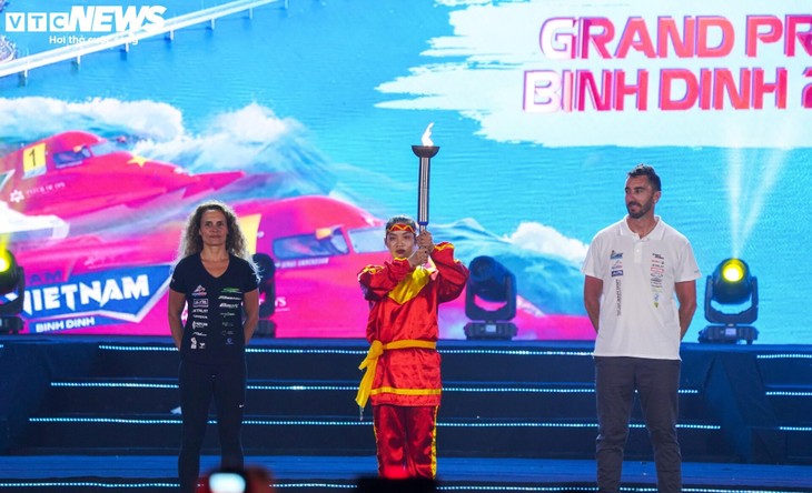 Khai mạc 'Amazing Binh Dinh Fest 2024': Ấn tượng, rực rỡ sắc màu - ảnh 5