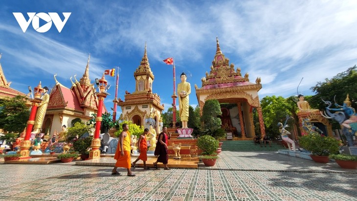 Chùa Xiêm Cán: Điểm du lịch văn hóa đặc sắc của đồng bào dân tộc Khmer - ảnh 2