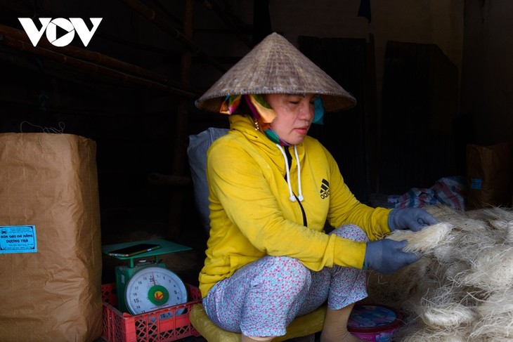 Nghề làm bún, mì khô thủ công truyền thống ở Đà Nẵng - ảnh 10