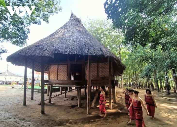 Người Gié - Triêng ở Kon Tum bảo tồn và phát huy văn hoá truyền thống - ảnh 1