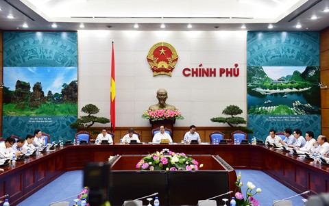 Prime Minister calls for administrative reform in natural resources and environment sector - ảnh 1