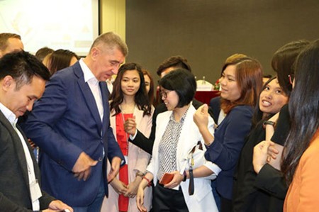 Czech Republic considers Vietnamese integral part in the society - ảnh 1