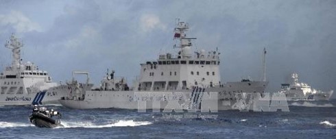 Chinese ships enter Japanese territorial waters - ảnh 1