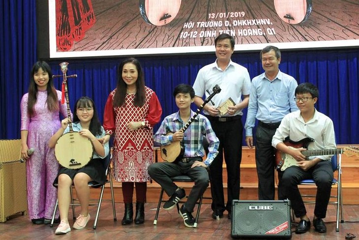Project promotes traditional art genre - ảnh 2