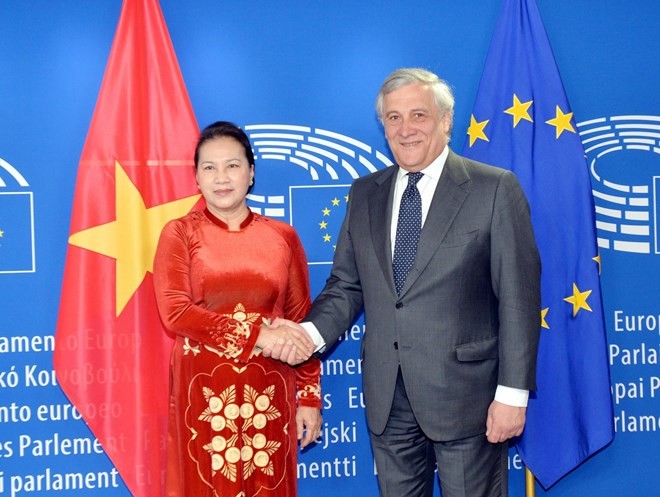 Vietnam, EU push up ratification of bilateral free trade pact - ảnh 1