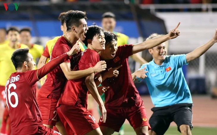 AFF praises Vietnam’s national football team after victory over Indonesia - ảnh 1