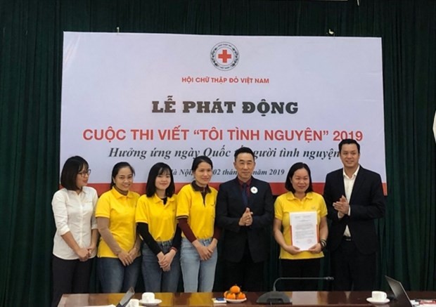 Writing contest on volunteer activities launched - ảnh 1