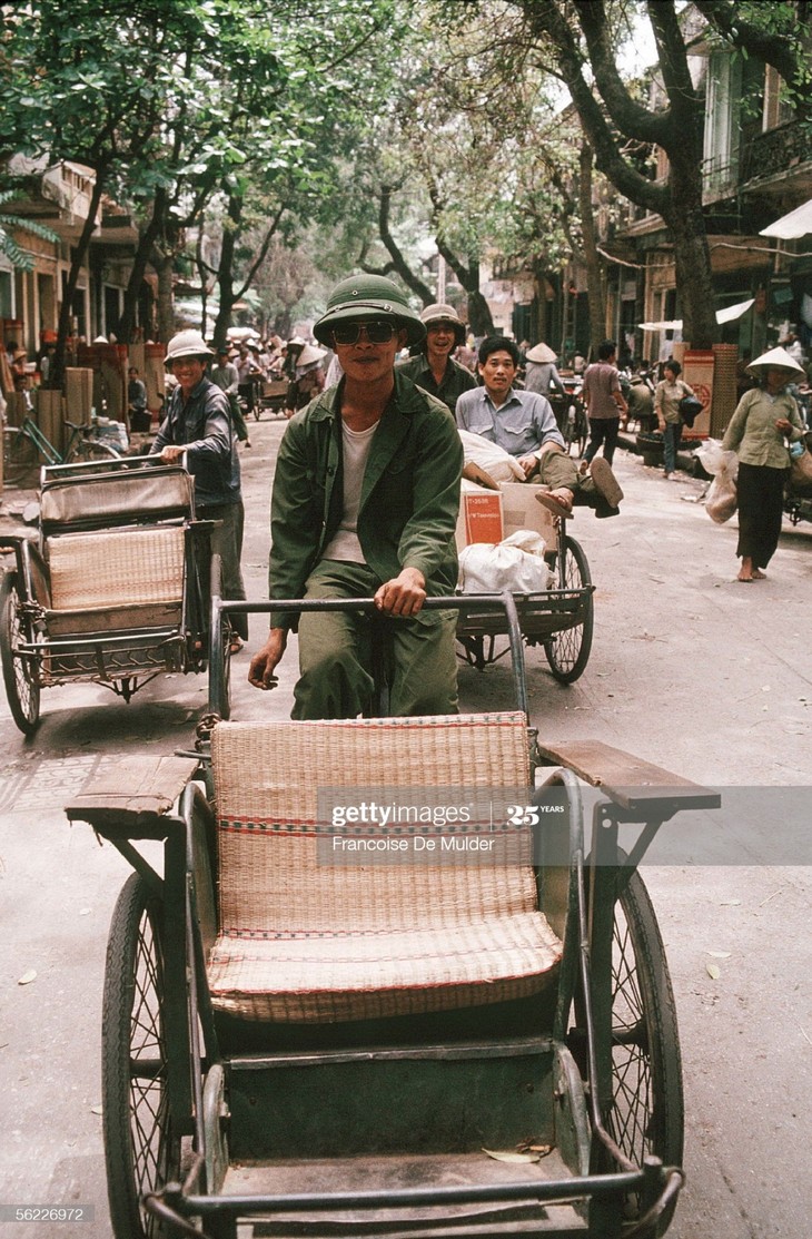 Hanoi in 1989 as seen through the lens of French journalist - ảnh 4