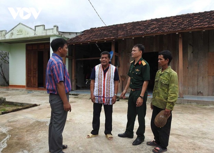 Village patriarch works to help improve people’s lives in Kon Tum province   - ảnh 2