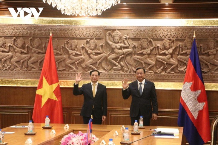 Vietnam, Cambodia enjoy thriving ties - ảnh 1