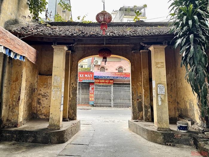 Thuy Khue – the street of village gates in Hanoi - ảnh 11