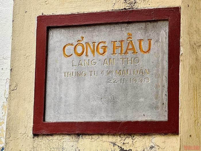 Thuy Khue – the street of village gates in Hanoi - ảnh 8