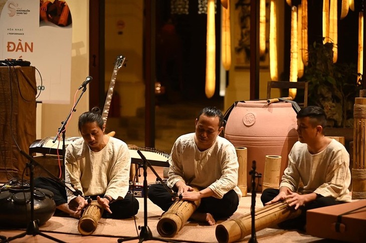 Traditional arts promoted in contemporary life - ảnh 1