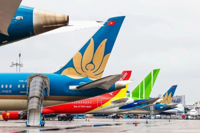 Hanoi-HCM City becomes world’s fourth busiest domestic air route in 2023 - ảnh 1