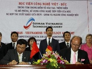 Tăng cường hợp tác kinh tế, văn hóa Việt Nam – LB Đức - ảnh 1