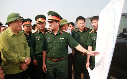 Phó Chủ tịch Quốc hội Huỳnh Ngọc Sơn chỉ đạo tiếp tục đẩy mạnh thi công đường Trường Sơn Đông - ảnh 1