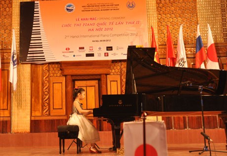 Khai mạc cuộc thi Piano quốc tế Hà Nội lần thứ 3  - ảnh 1