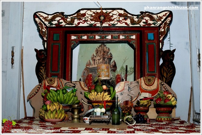 Tưng bừng, rộn rã lễ hội Katê của đồng bào Chăm ở Ninh Thuận - ảnh 1