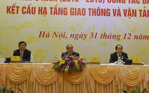 Phó Thủ tướng Nguyễn Xuân Phúc: Ưu tiên phát triển hạ tầng giao thông vùng Tây Bắc  - ảnh 1