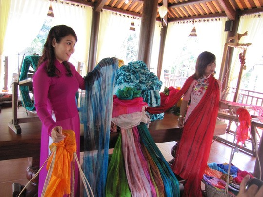 Chuẩn bị khai mạc Festival văn hóa tơ lụa Việt Nam-Châu Á - ảnh 1